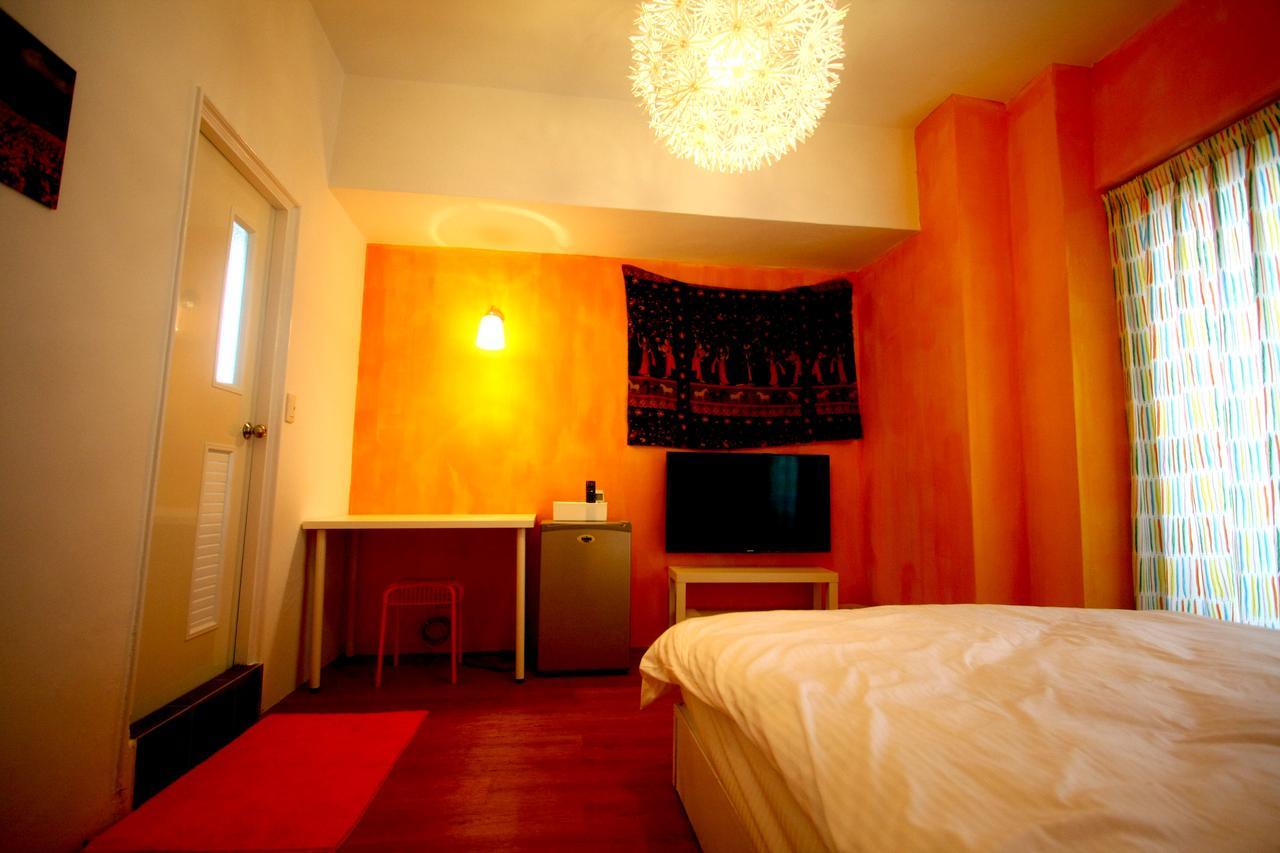 Albergue Color House Taichung Habitación foto